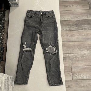 Wild fable (target brand) size 26 gray ripped jeans!
